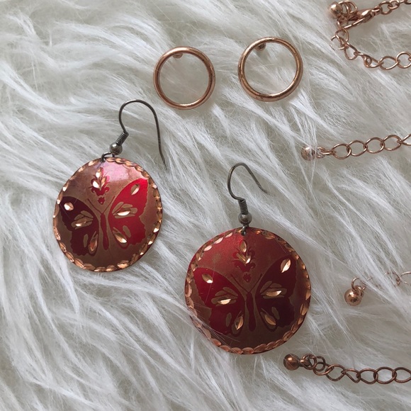 Rose gold bracelets and earrings from Primark - Picture 4 of 4